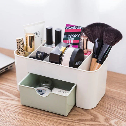 Buy Makeup Cutlery Box For Girl Online: Stylish Organization for Your Beauty Essentials