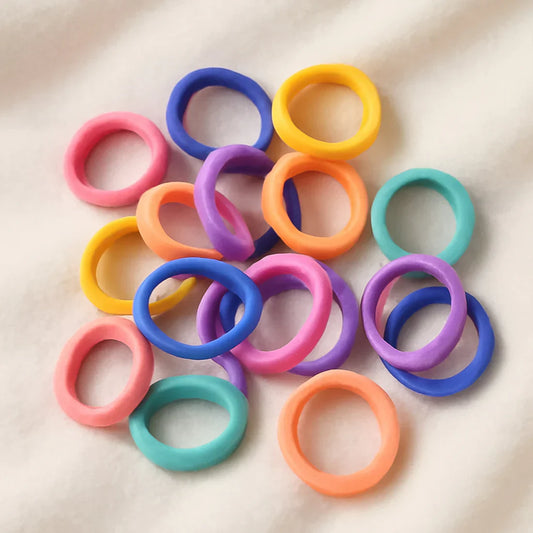 Style Meets Simplicity: Buy Mini Hairbands Online at SOSOCHI